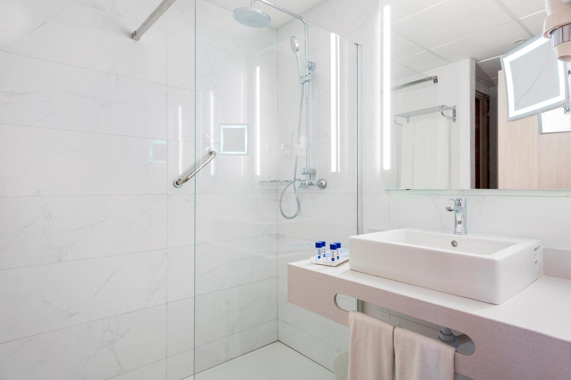 Hotel Best Punta Dorada Салоу Екстериор снимка