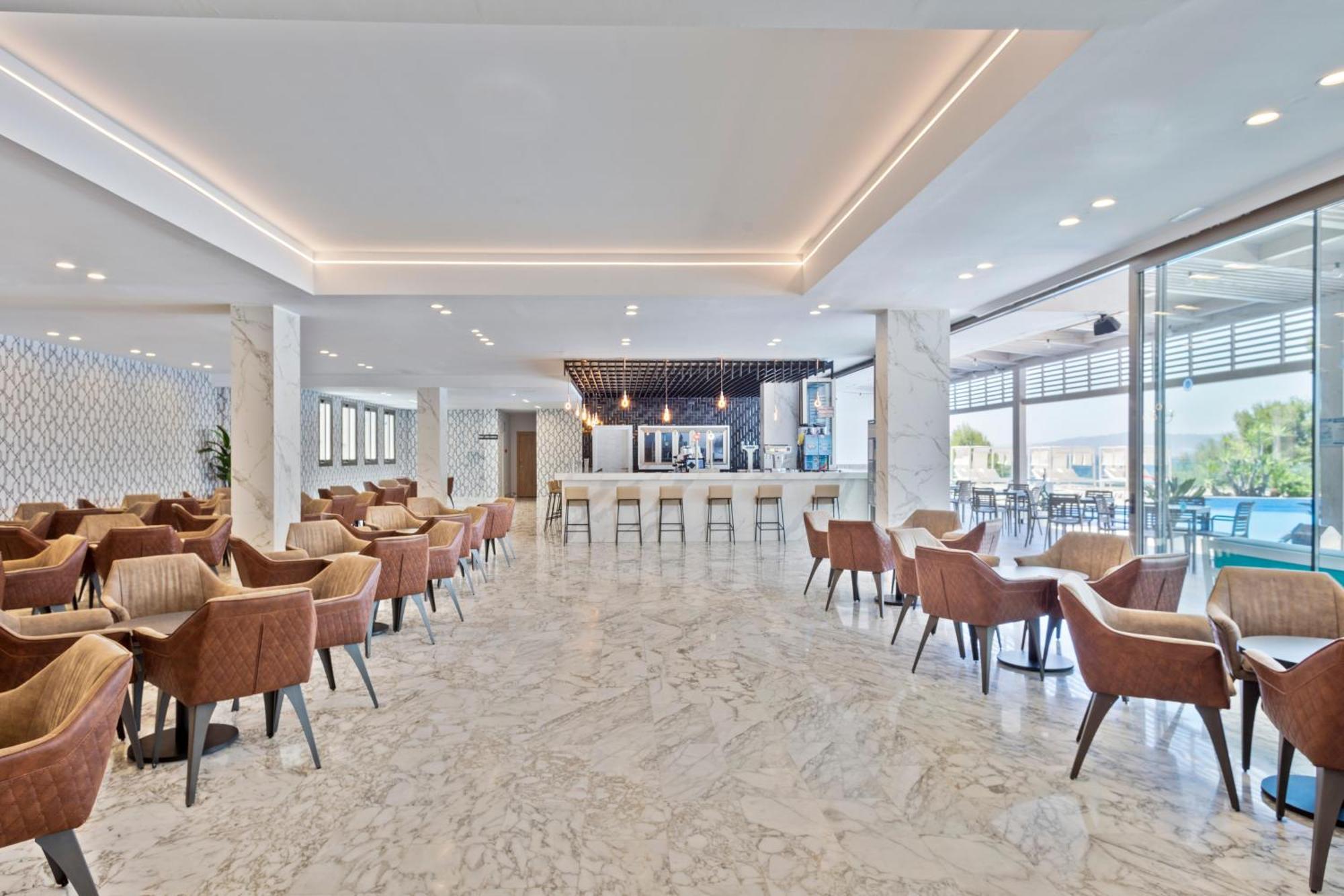 Hotel Best Punta Dorada Салоу Екстериор снимка