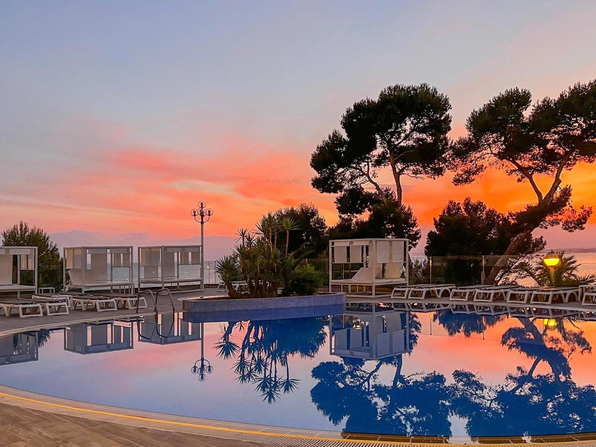 Hotel Best Punta Dorada Салоу Екстериор снимка