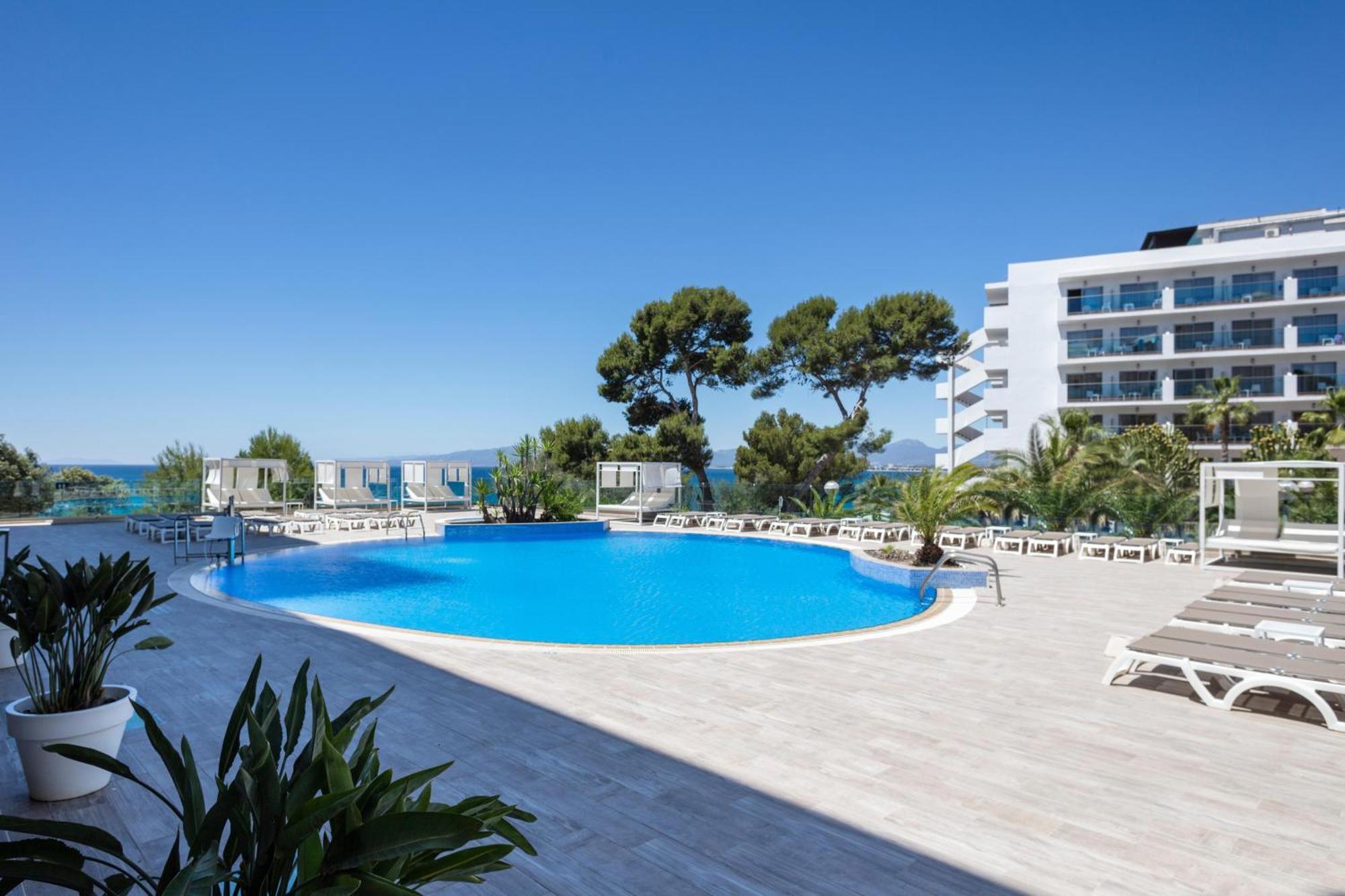 Hotel Best Punta Dorada Салоу Екстериор снимка